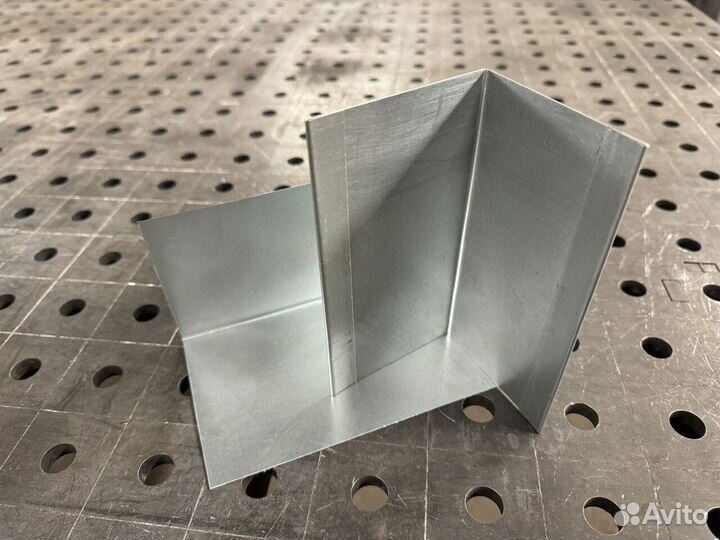 Наружный угол из оцинкованной стали