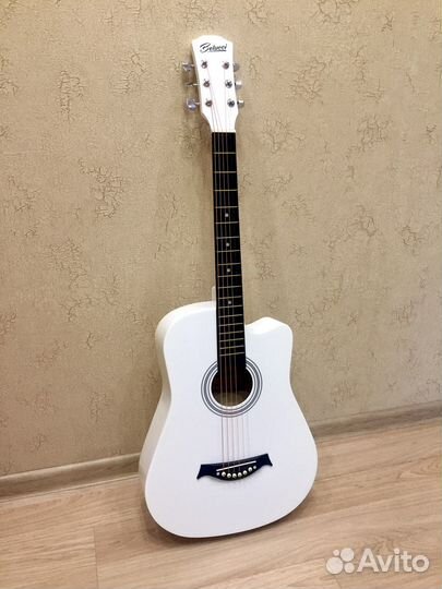 Гитара акустическая новая Belucci