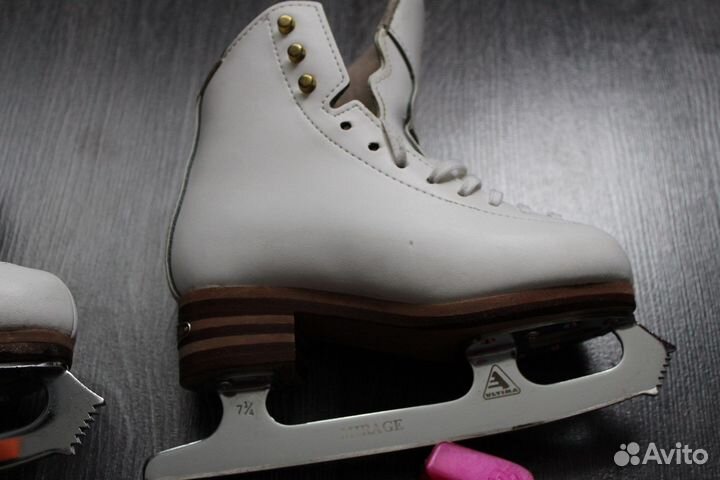 Коньки Jackson Elle 12C с чехлами