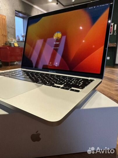 Macbook pro 13 2020 i5