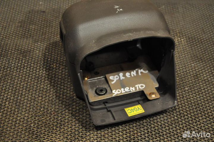 Кожух рулевой колонки KIA sorento BL