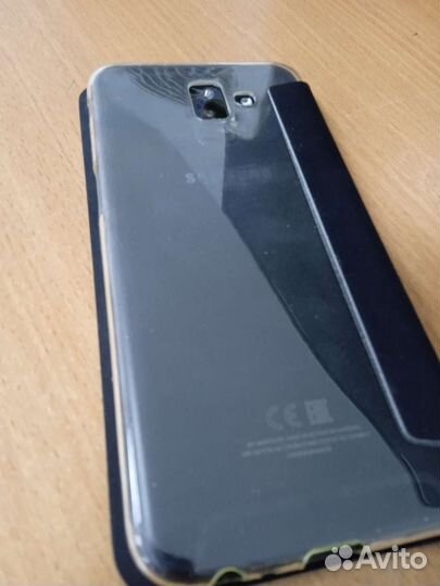 Битый телефон Samsung Galaxy A6+