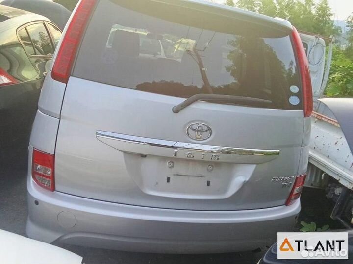 Ступица задняя левая toyota isis