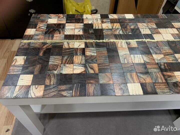 Журнальный столик IKEA