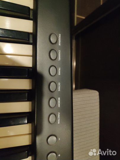 Midi клавиатура Miditech