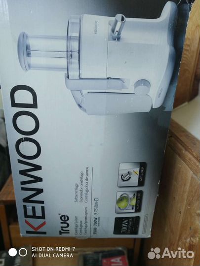 Соковыжималка kenwood je680