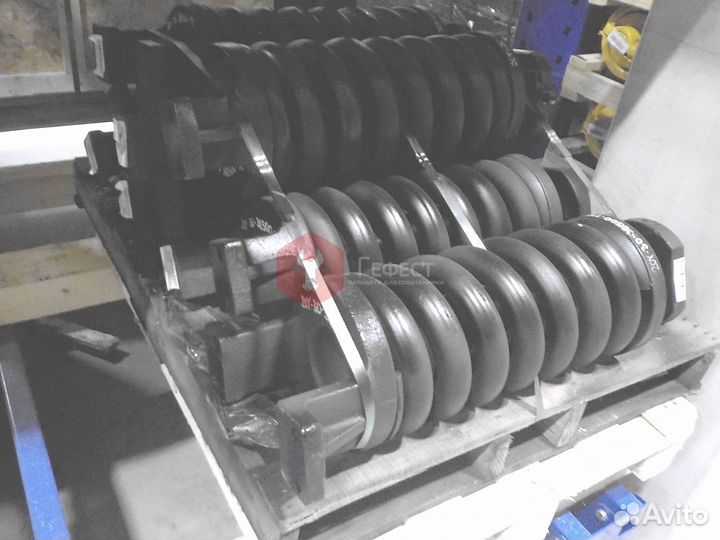 Натяжитель цепи Hyundai R220NLC-9A 81N6-15010