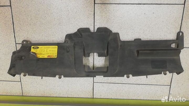 Кожух замка капота для Ford Focus 1