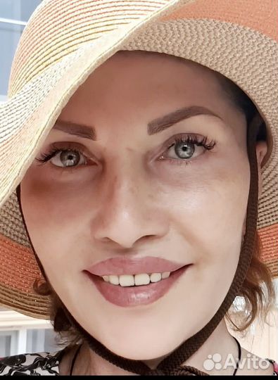 Перманентный макияж губ татуаж