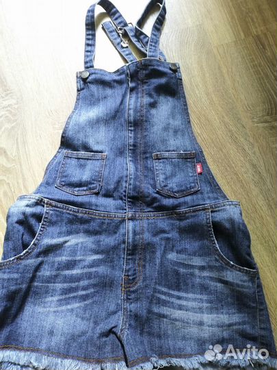 Комбинезон джинсовый новый