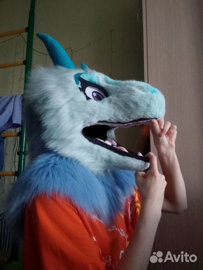 Хед Сису, продажа