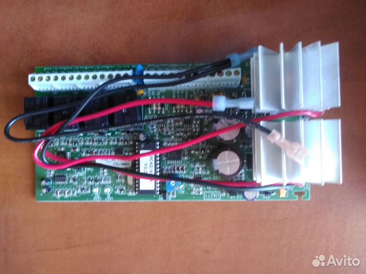 PC 4204CX Охранная система DSC