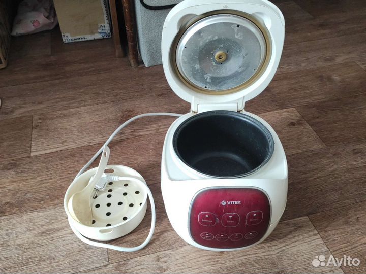 Мультиварка Vitek 4201w