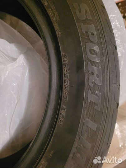 Dunlop SP Sport LM701 215/60 R17