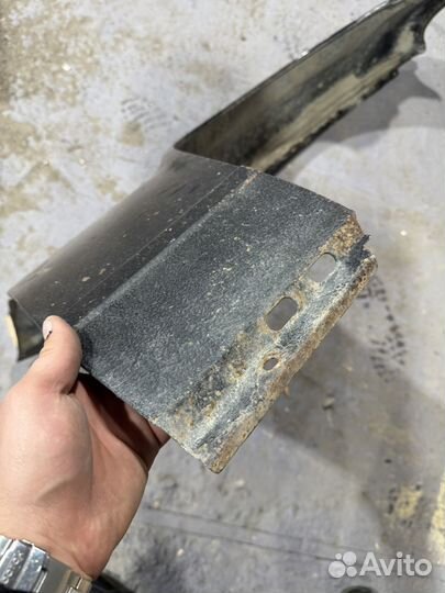 Крыло переднее правое бмв е30