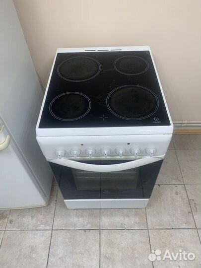 Плита электрическая стеклокерамика индукционная