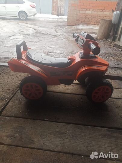 Детская машина каталка