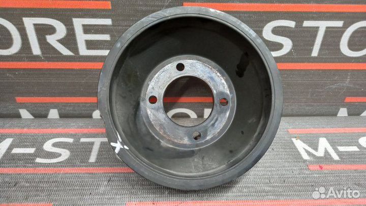 Шкив помпы Bmw X5 E53 M54B30 2004