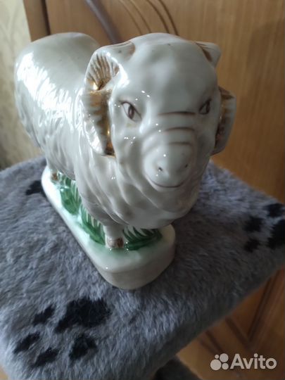 Статуэтки гжель СССР: чайка, баран