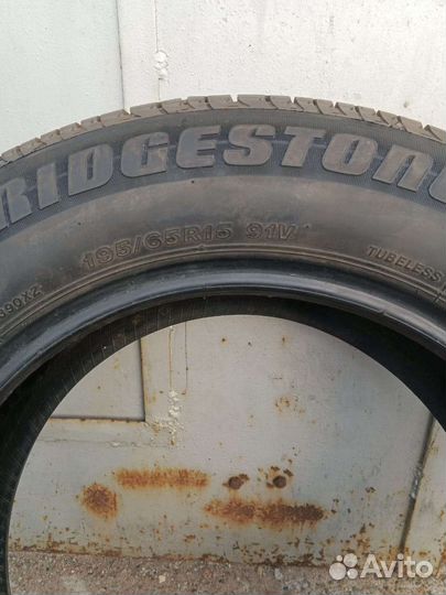 Bridgestone B390 195/65 R15