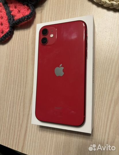 iPhone 11, 64 ГБ