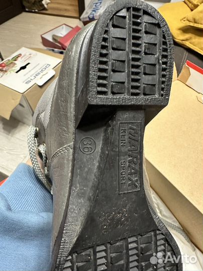 Лыжные ботинки