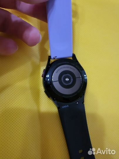 Смарт часы Samsung Galaxy Watch 4