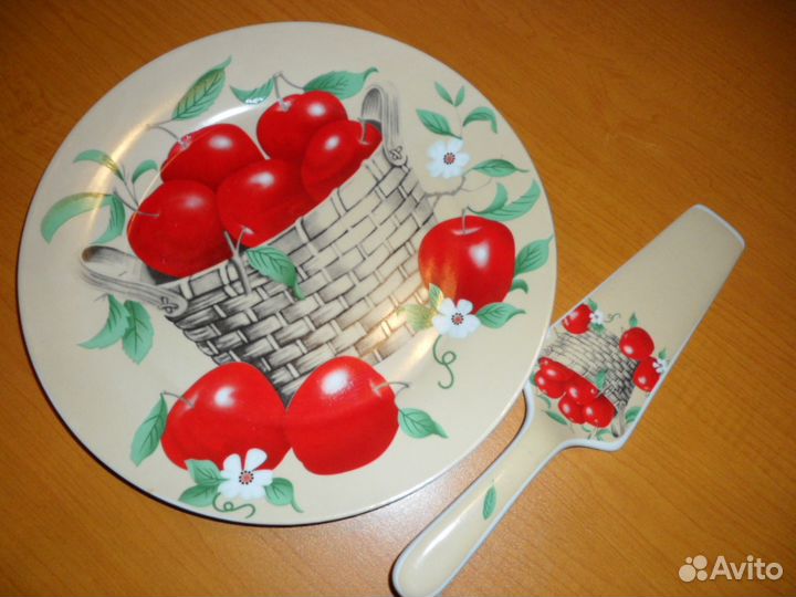 Блюдо для торта