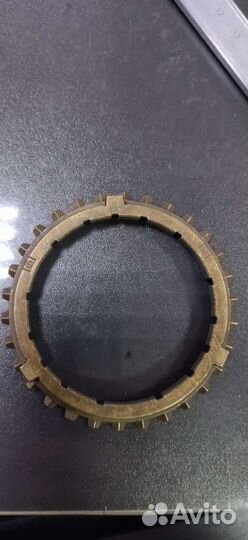 Кольцо синхронизатора 5-й передачи 02J311295C