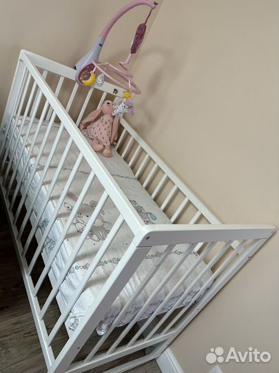 Кроватка для новорожденных