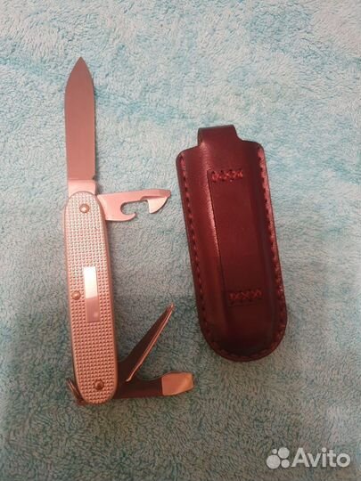 Victorinox pioneer alox silver