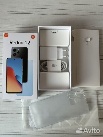 Xiaomi Redmi 12, 4/128 ГБ