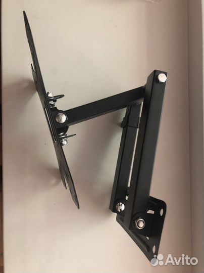 Кронштейн на стену для тв