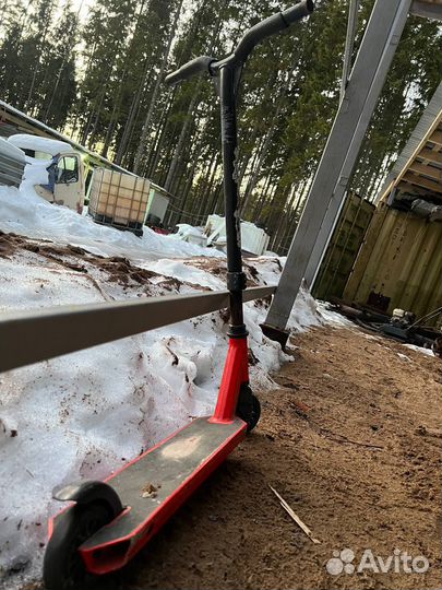 Трюковой самокат