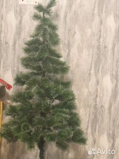Ель искуственная