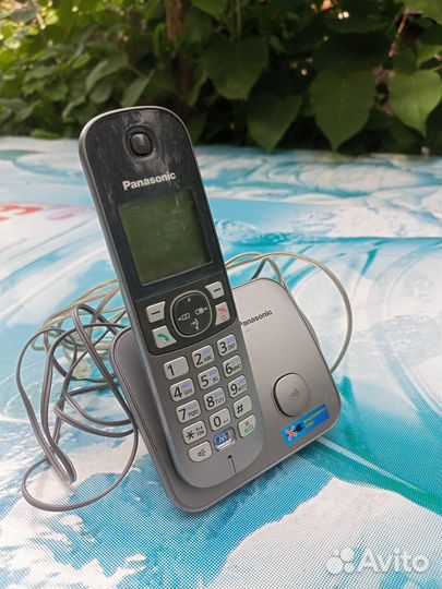 Радиотелефон Panasonic KX-TG6811RU