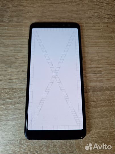 Samsung Galaxy A8 (2018), 4/32 ГБ