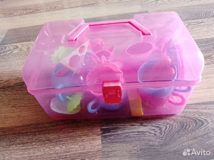 Детская посудка в чемоданчике