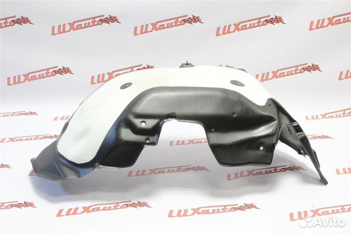 Подкрылки передние с шумкой Suzuki Jimny 2018