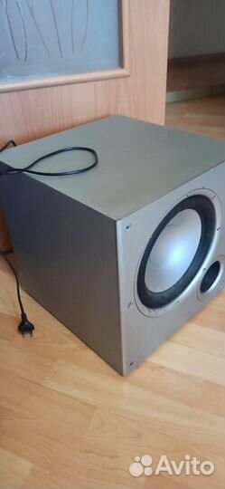 Сабвуфер Polk Audio PSW10e