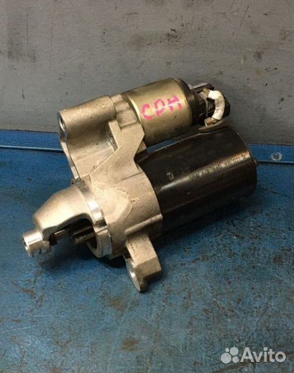 Стартер Audi A4 B8