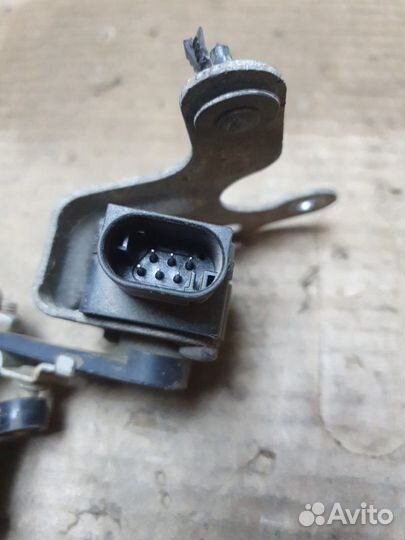 Датчик дорожного просвета Mercedes C-Class W204