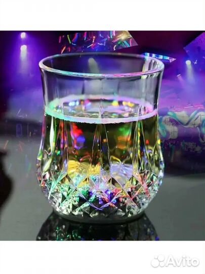 Светящийся стакан с подсветкой