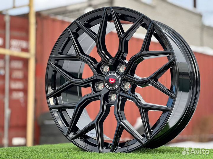 Диски Vossen HF-5 r18 5x114.3