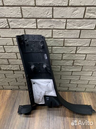 Ford Explorer с 2011 Обшивки стойки