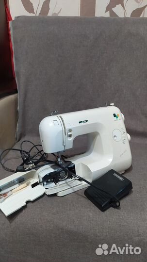 Швейная машинка бу