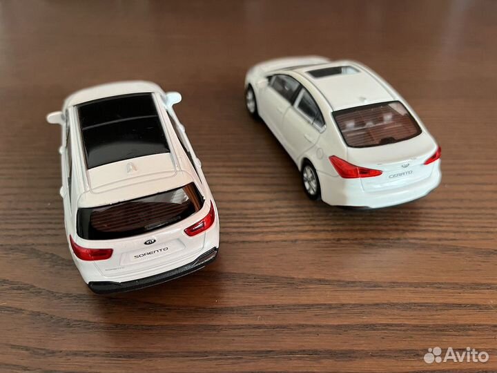 Модели автомобилей Cerato, Sorento, Hyundai i 30