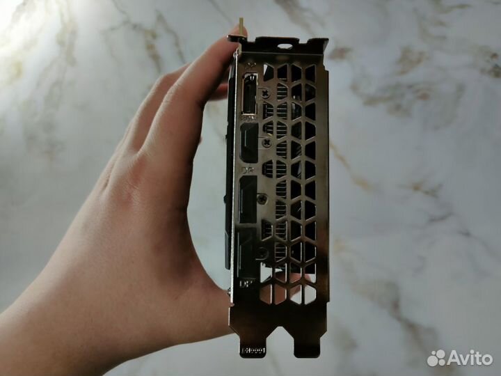 Видеокарта gigabyte GTX 1660TI(super)