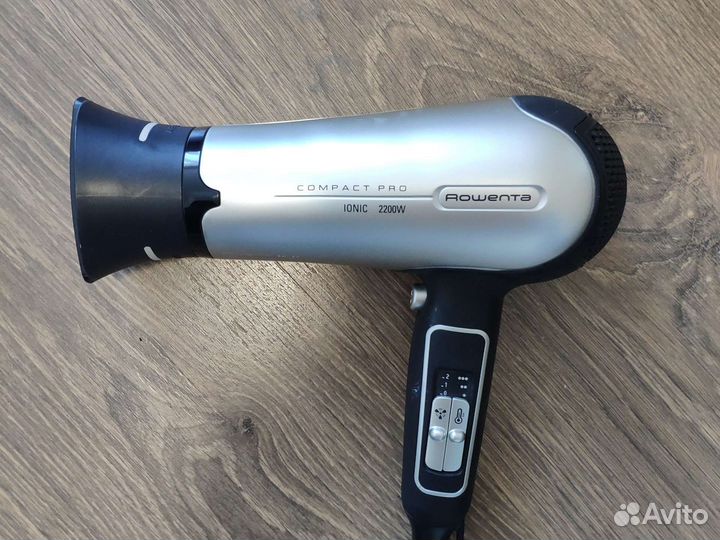 Фен Rowenta Compact Pro Ionic 2200W