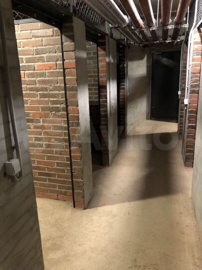 Машиноместо, 10 м²